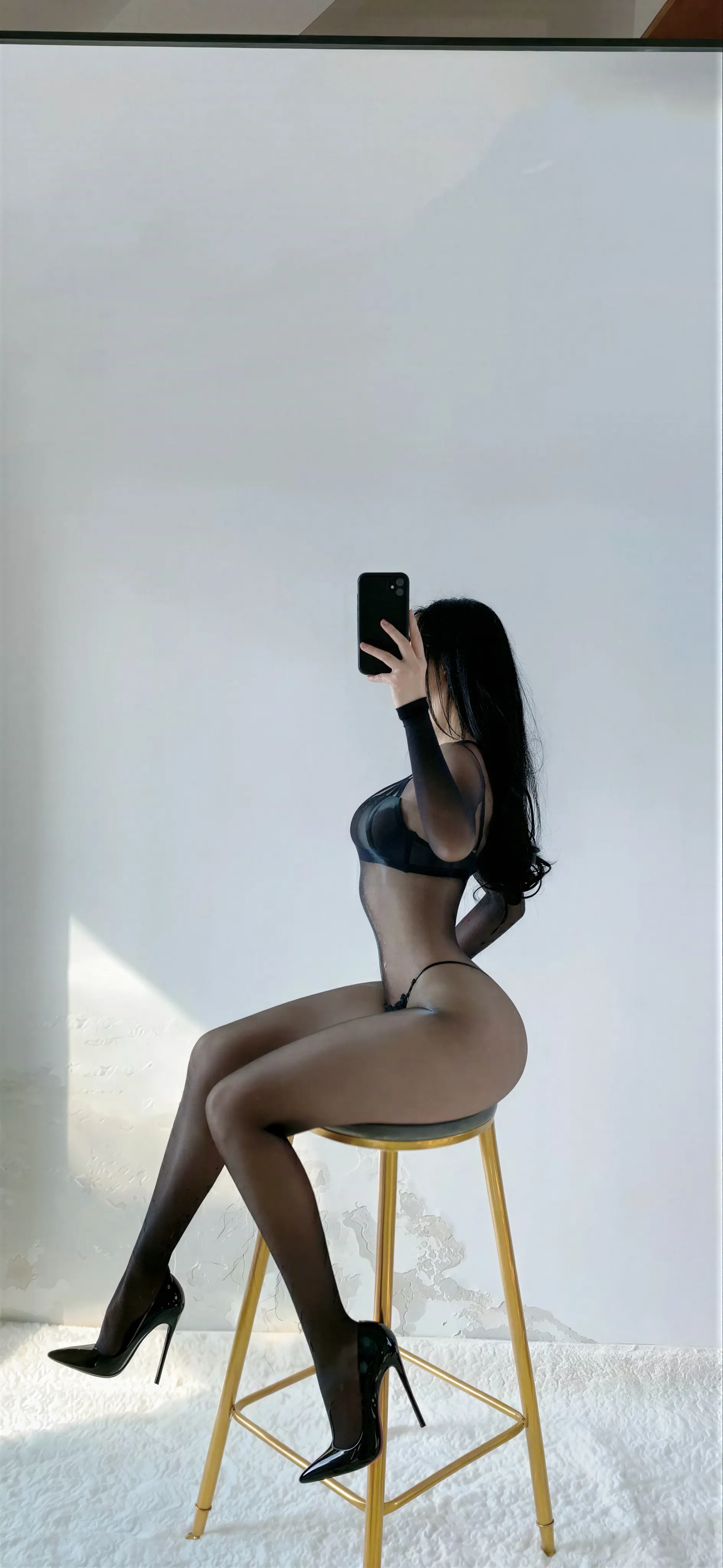 俏妞qiaoniuTT – 连体黑丝 5P